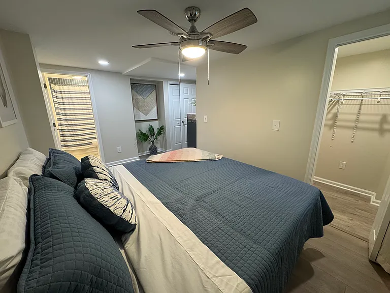 2094 Fieldcrest Dr #2 — Photo 23