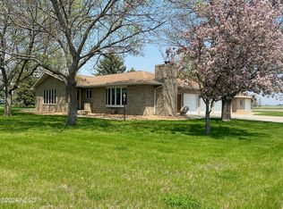 5 Louise Dr, Watertown, SD 57201