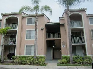 12124 Saint Andrews Pl APT 107, Hollywood, FL 33025