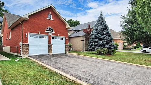 43 Gardiner Dr #LOWER Photo 1
