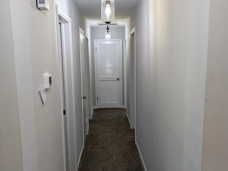 1716 Georgetown Dr — Photo 8