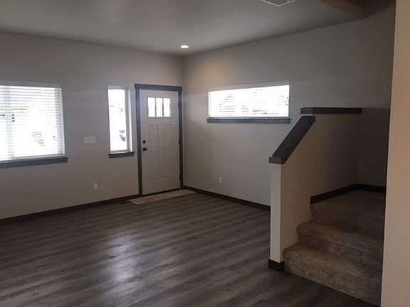 5th image of 3720 N Mashie St