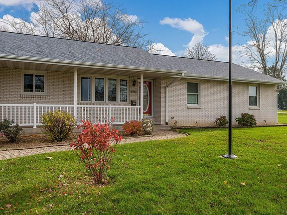 3rd image of 5751 N Carole Ct