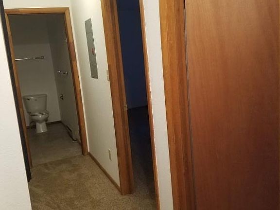 5th image of 509 W Central Ave