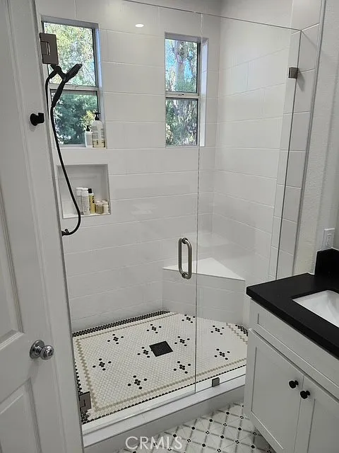 2 bed, 2.5 bath, 1274 sqft, $3,500 — Photo 4