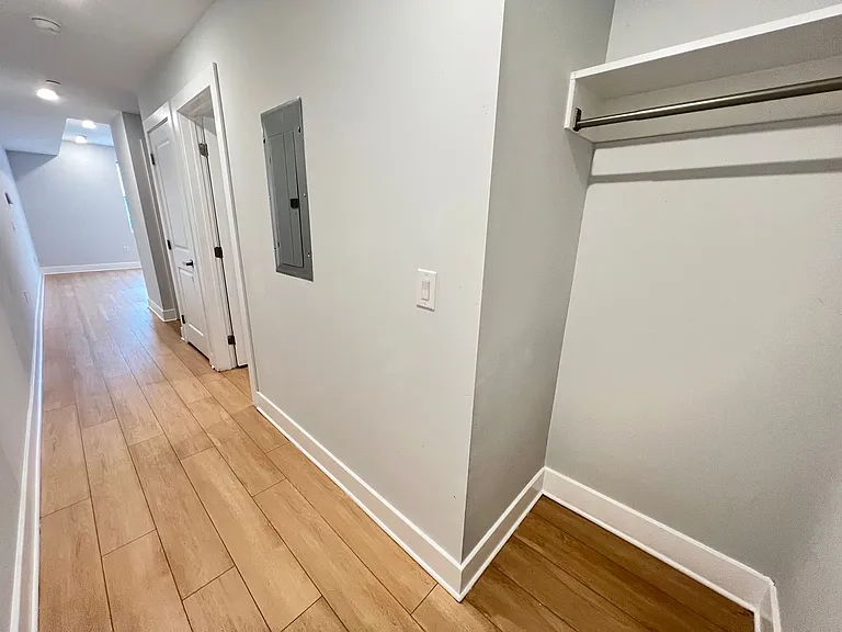 1132 N 41st St — Photo 30