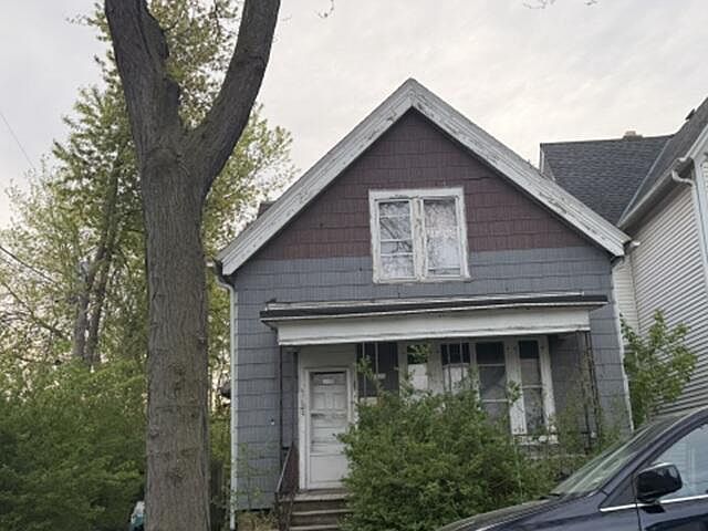 Listing photo