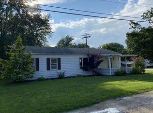 401 S Buchanan St, Heyworth, IL 61745
