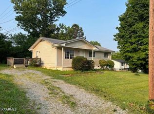 517 Park St, Madisonville, TN 37354