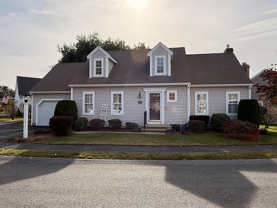 1st image of 19 Intervale Farm Ln #19
