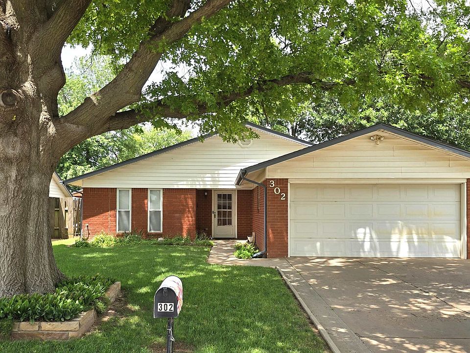 1st image of 302 S Saddle Rd