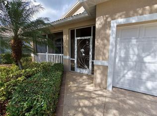 858 NW Sarria Ct, Port Saint Lucie, FL 34986