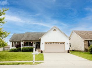 1452 Meadow Ridge Cir, Wilmington, OH 45177