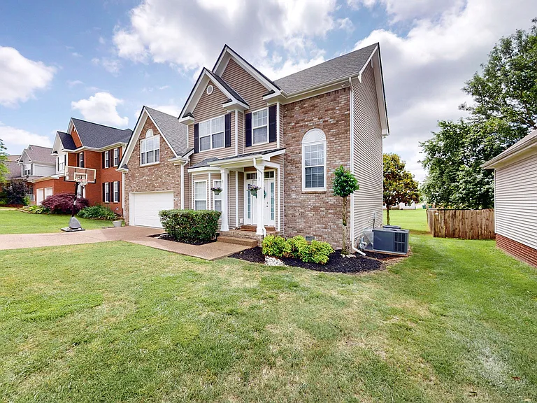 2259 Dewey Dr — Photo 42