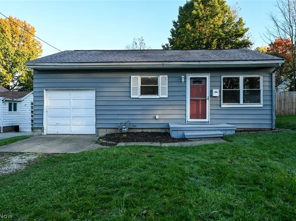 69 W Hiram St, Barberton, OH 44203