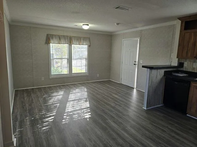 1 bed, 1.0 bath, 640 sqft, $1,650 — Photo 3
