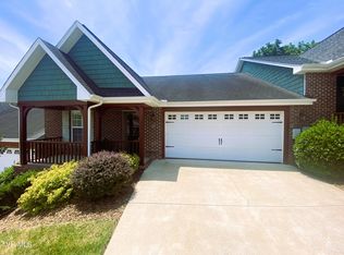 163 Bridgewater Ct #163, Johnson City, TN 37615