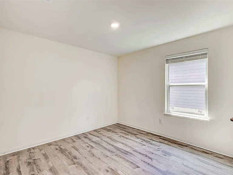 18744 Speculator Ln — Photo 26