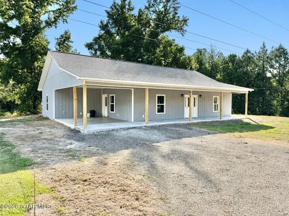 1677 Academy Rd, Sulligent, AL 35586