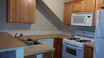 1st image of 1410 NW John Fremont St Unit 2