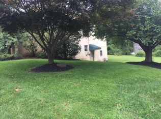 96 N Bacton Hill Rd, Malvern, PA 19355