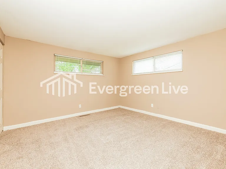 7858 Harshmanville Rd — Photo 10