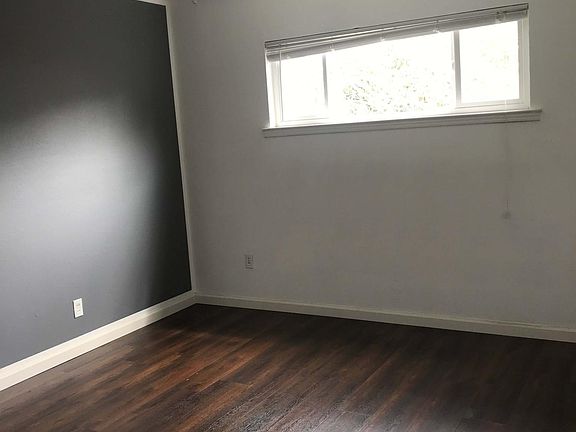 5th image of 585 Mariposa Ave #3