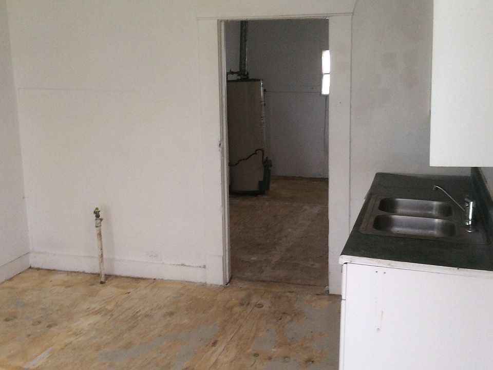 1st image of 116 Applin Ave