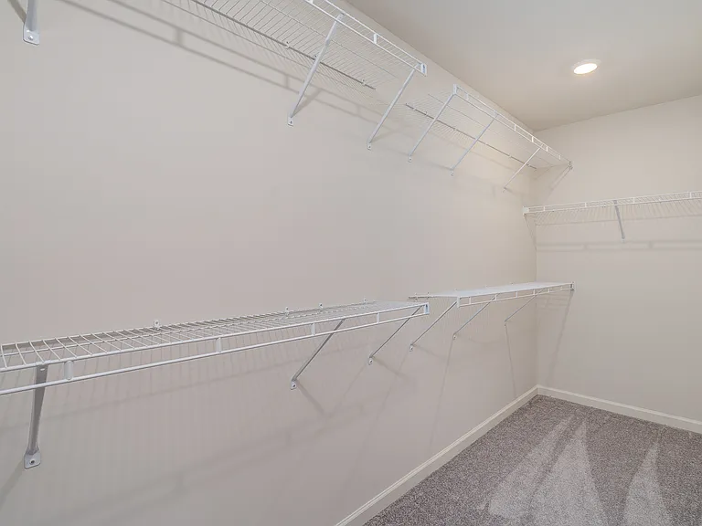 1052 Baltusrol Ln — Photo 17