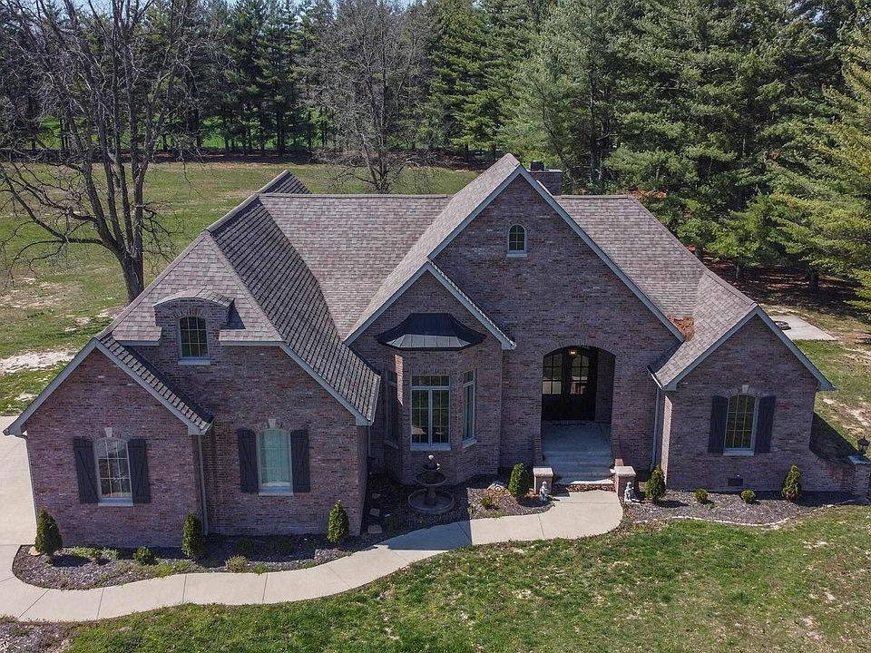 1st image of 17753 N Woodlawn Ln