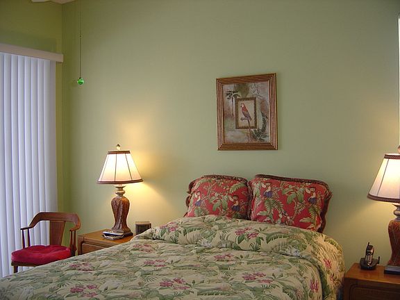 3rd image of 4181 Westbourne Cir