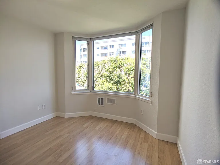 201 Harrison St #305 — Photo 12