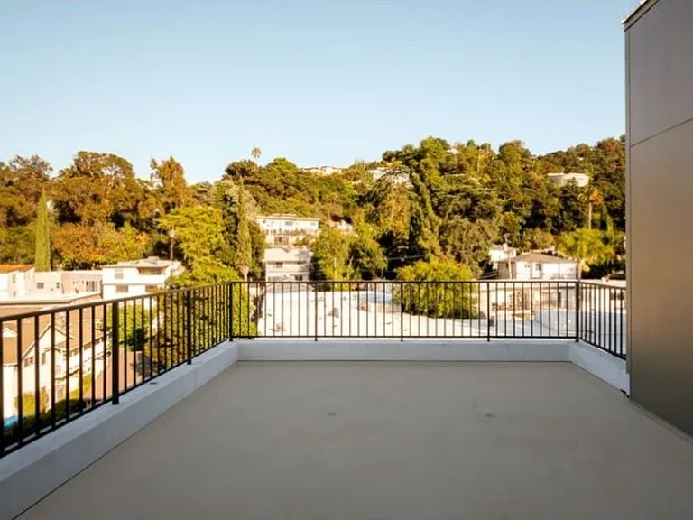 3651 Regal Pl #501 — Photo 32
