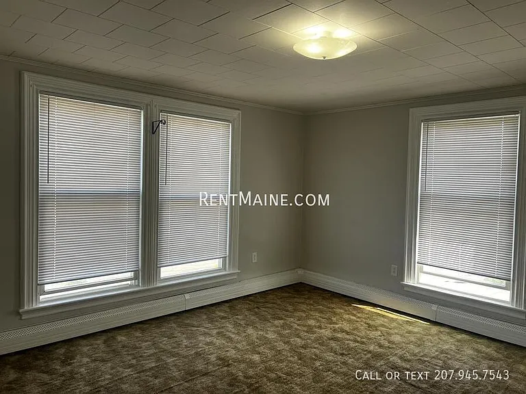 445 Main St #B — Photo 7