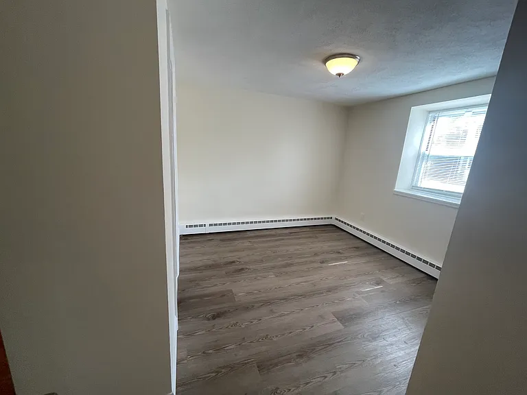 North Beacon St Brighton Apartments — Photo 6