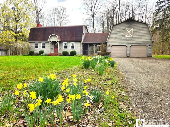 5357 Bly Hill Rd N, Ashville, NY 14710