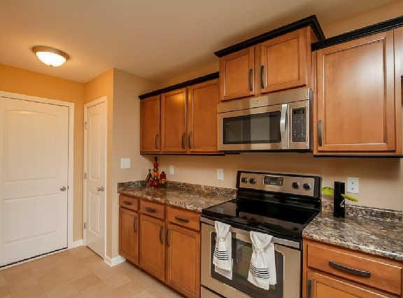 5th image of 328 Patrick Pl Lot 328