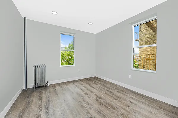 Rented by EXIT Realty Premium | media 21