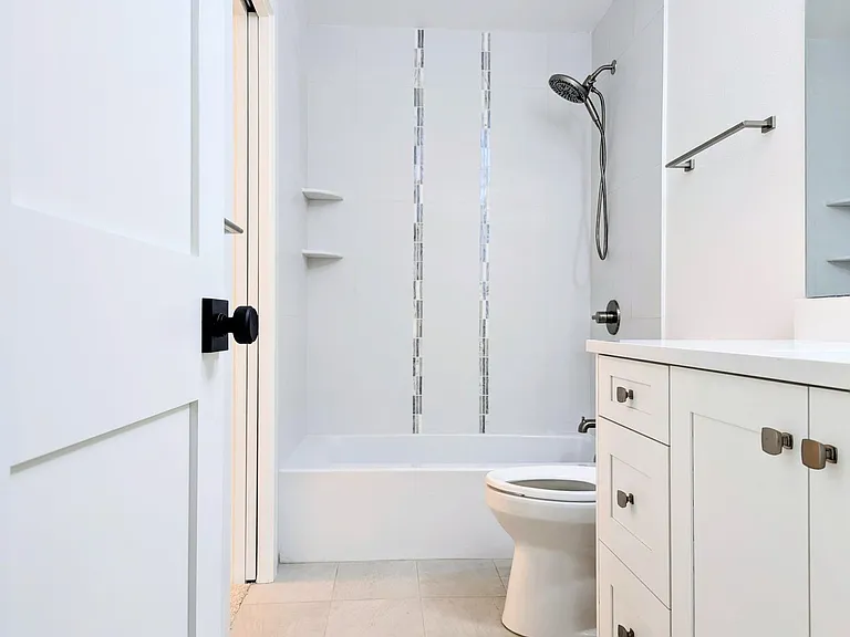 4240 Corriente Pl — Photo 11