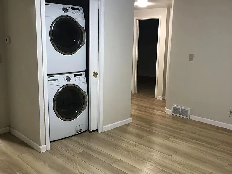 9011 15th Ave SW — Photo 5