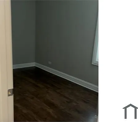 8509 S Brandon Ave — Photo 3