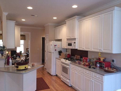 4th image of 2866 Irwin Dr