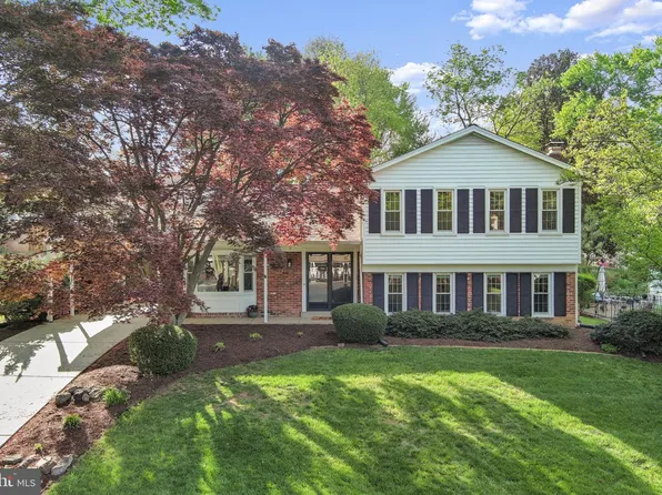 5528 Marlin St, Rockville, MD 20853