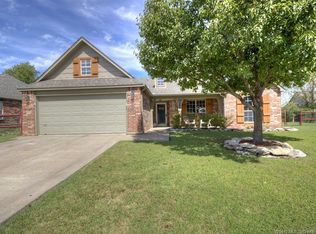 15209 E 88th Pl N, Owasso, OK 74055
