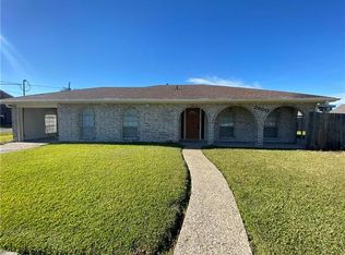 2800 Laplace St, Chalmette, LA 70043