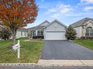 38 Cromwell Ln, Jackson, NJ 08527