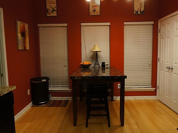 4th image of 238 Turnbridge Cir