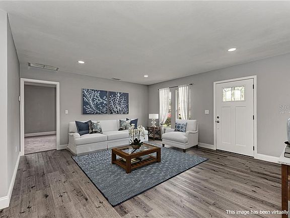 3rd image of 820 Cypress Wood Ln