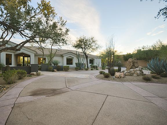 5th image of 7949 E Santa Catalina Dr