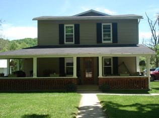 902 Isner Creek Rd, Elkins, WV 26241